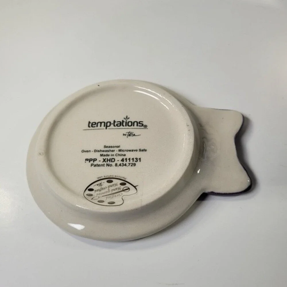 Temp-tations Mummy 16oz flip and sip mug